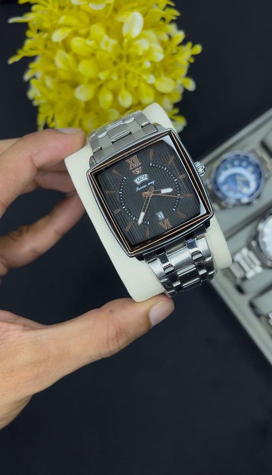 Ferrari May (Silver-Black)